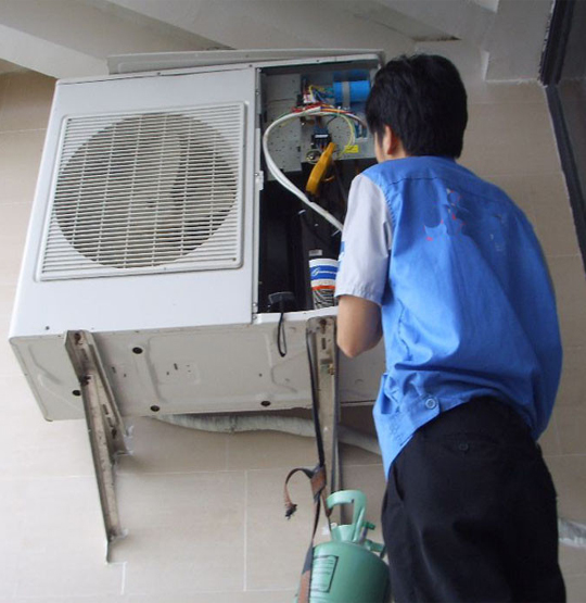 灵石空调开机无反应维修